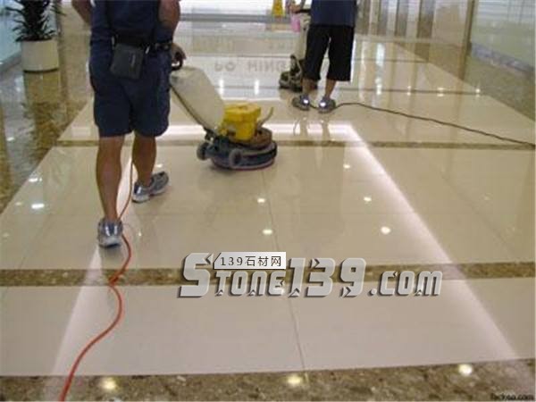 人造石劃痕、水腐蝕如何處理？