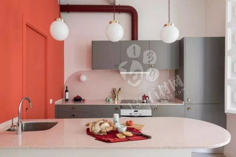 2019年流行的&ldquo;珊瑚橘&rdquo;主打色調(diào)