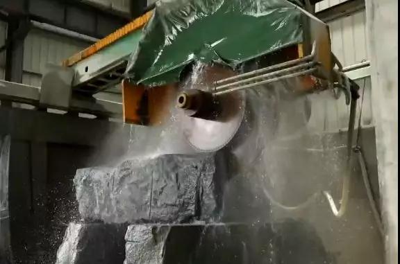 山東臨沭寶田石業停產182天后再度“復活”！老板靠什么沒有倒下？