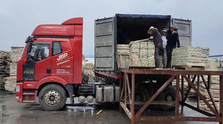 石材人的朋友圈是這樣發(fā)的，每一條都值10000個贊！