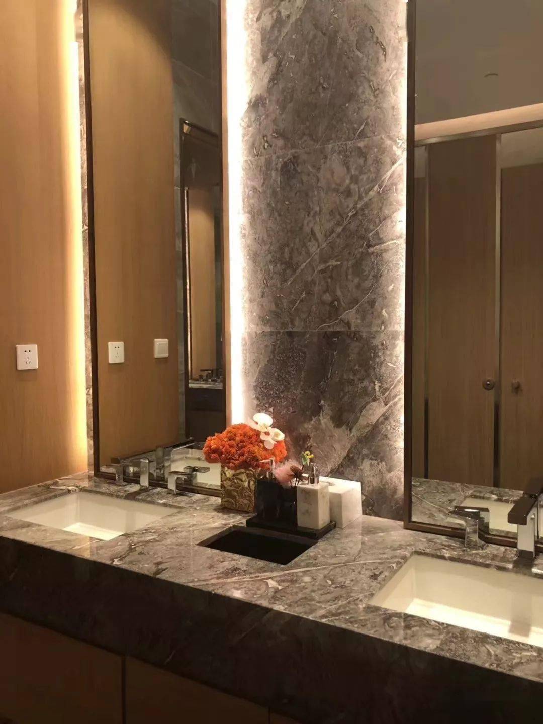 六款流行的灰色大理石產品